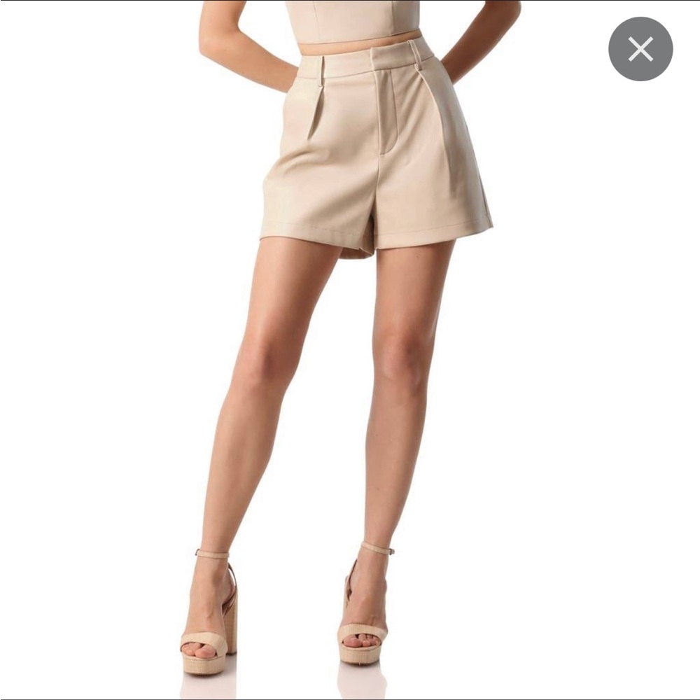 NWT 7 for all mankind leather shorts
